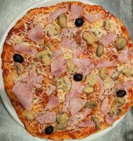 Pizza ROYAL 32 cm